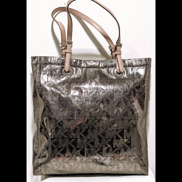 Michael Kors Handbags - Nice MICHAEL KORS AV-1309 Monogram Metallic Bronze Patent Leather Large Tote